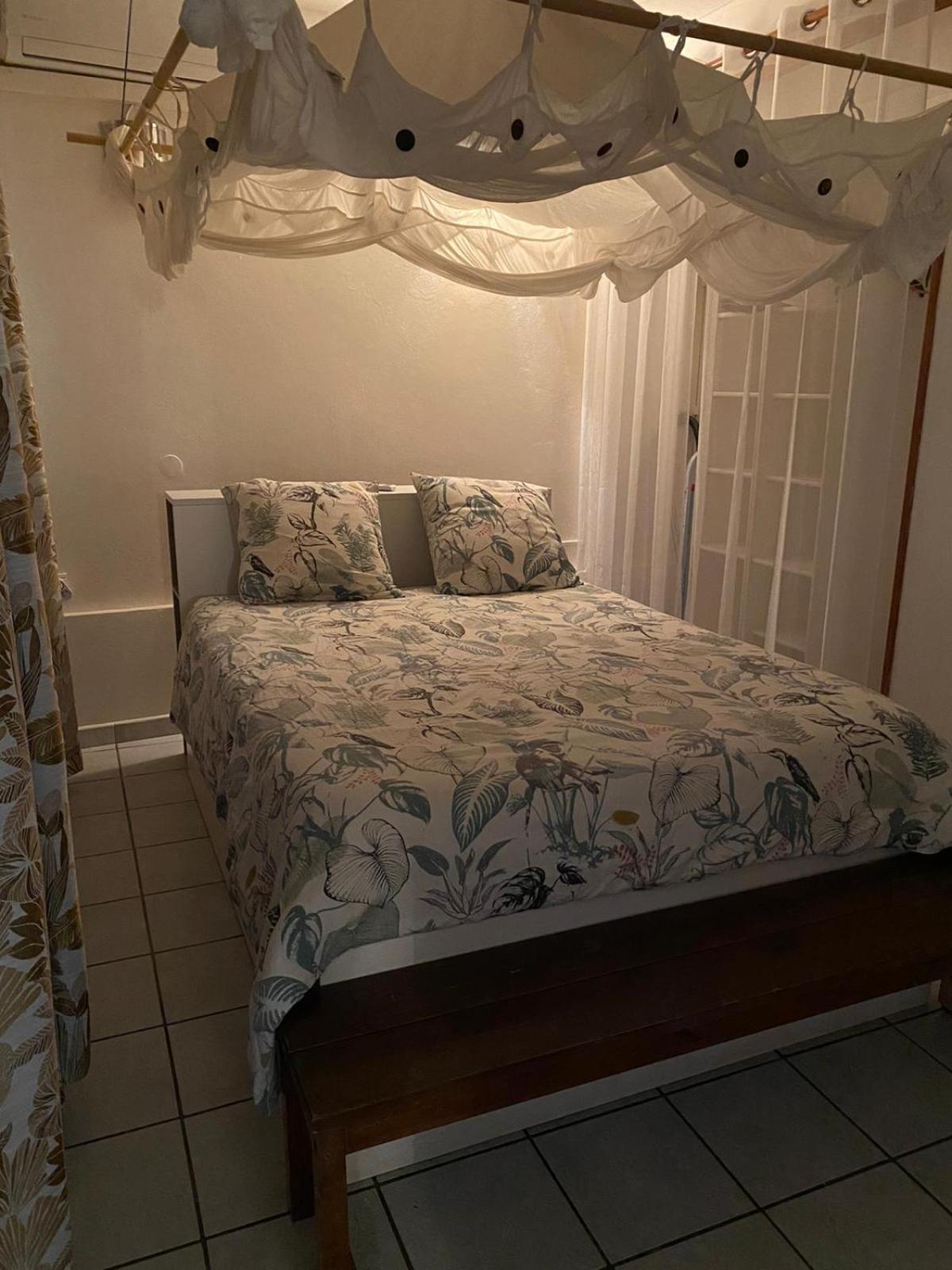 Habitation Santos 6 Personnes Terre De Haut Les Saintes Terre-De-Haut Exterior foto